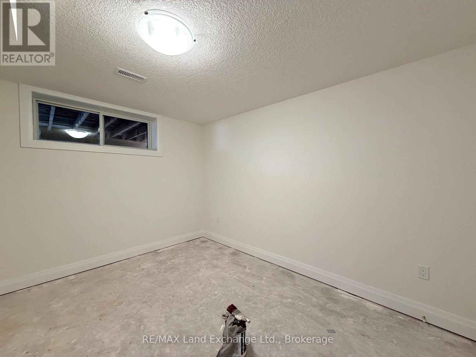 615 Hilker Street, Saugeen Shores, Ontario  N0H 2C4 - Photo 13 - X13071270