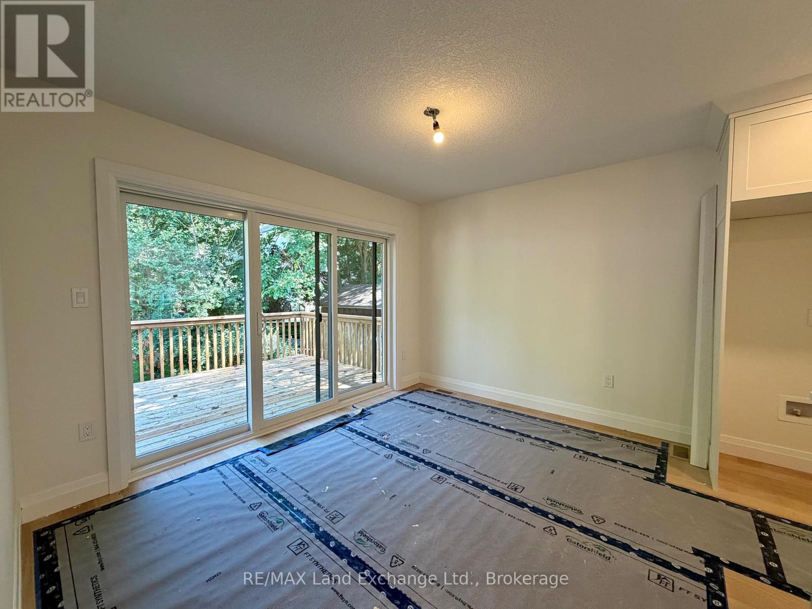 615 Hilker Street, Saugeen Shores, Ontario  N0H 2C4 - Photo 3 - X13071270