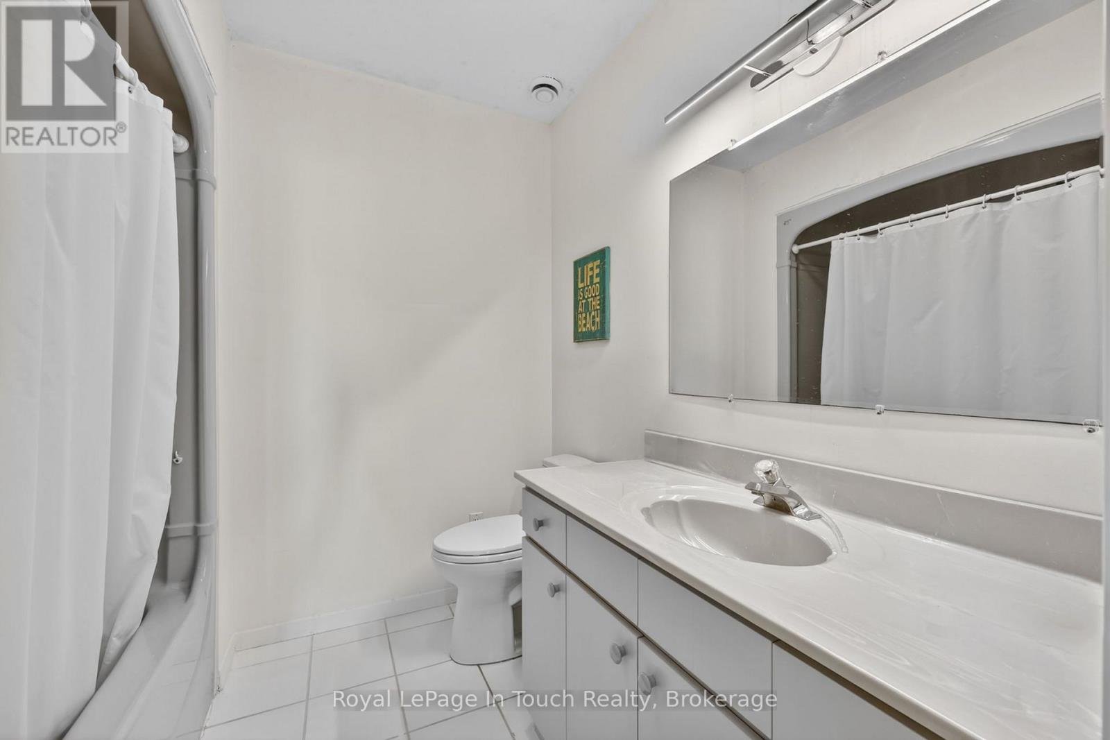 32 Tiny Beaches Road S, Tiny, Ontario  L0L 2J0 - Photo 23 - S13071314
