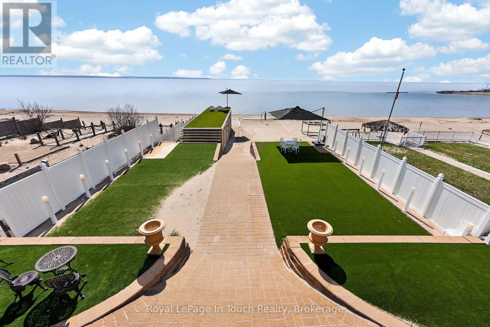 32 Tiny Beaches Road S, Tiny, Ontario  L0L 2J0 - Photo 26 - S13071314