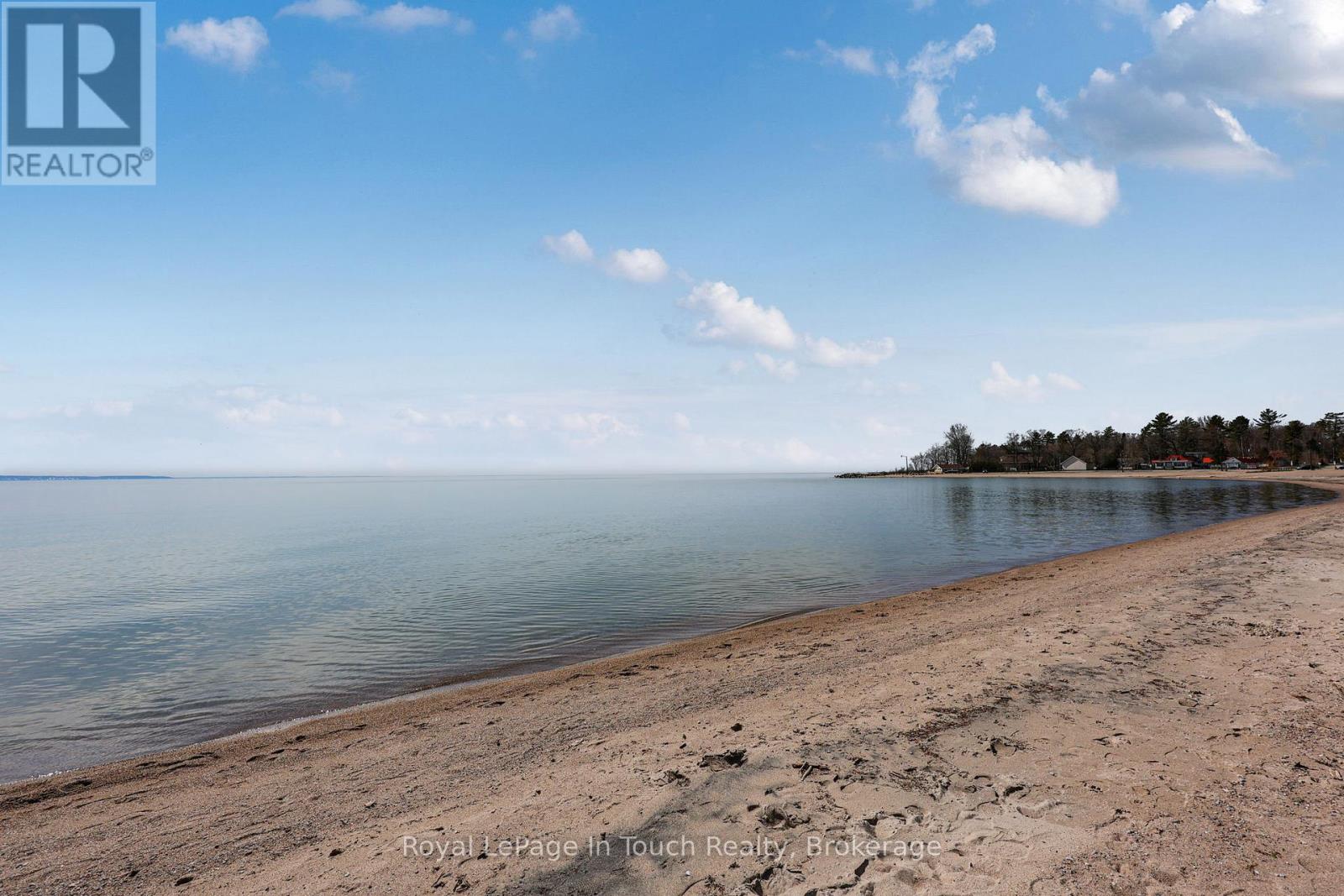 32 Tiny Beaches Road S, Tiny, Ontario  L0L 2J0 - Photo 38 - S13071314