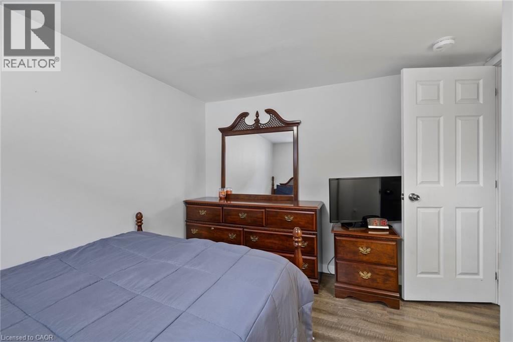42 Atwater Crescent, Hamilton, Ontario  L9C 2E7 - Photo 34 - 40826059