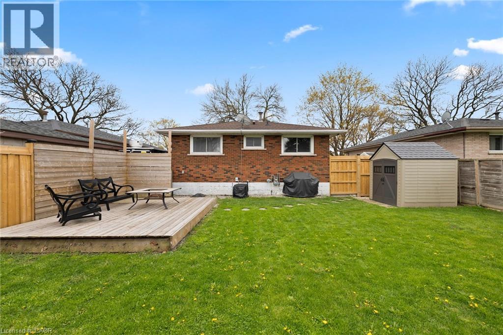 42 Atwater Crescent, Hamilton, Ontario  L9C 2E7 - Photo 43 - 40826059