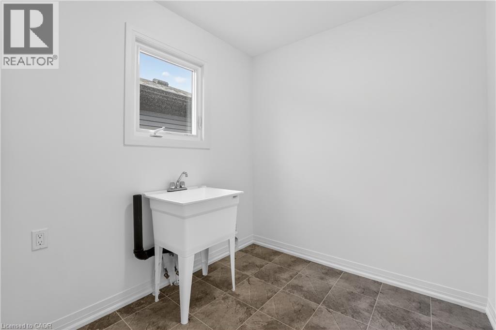 1034 Kraft Road N, Fort Erie, Ontario  L2A 0H3 - Photo 22 - 40826353
