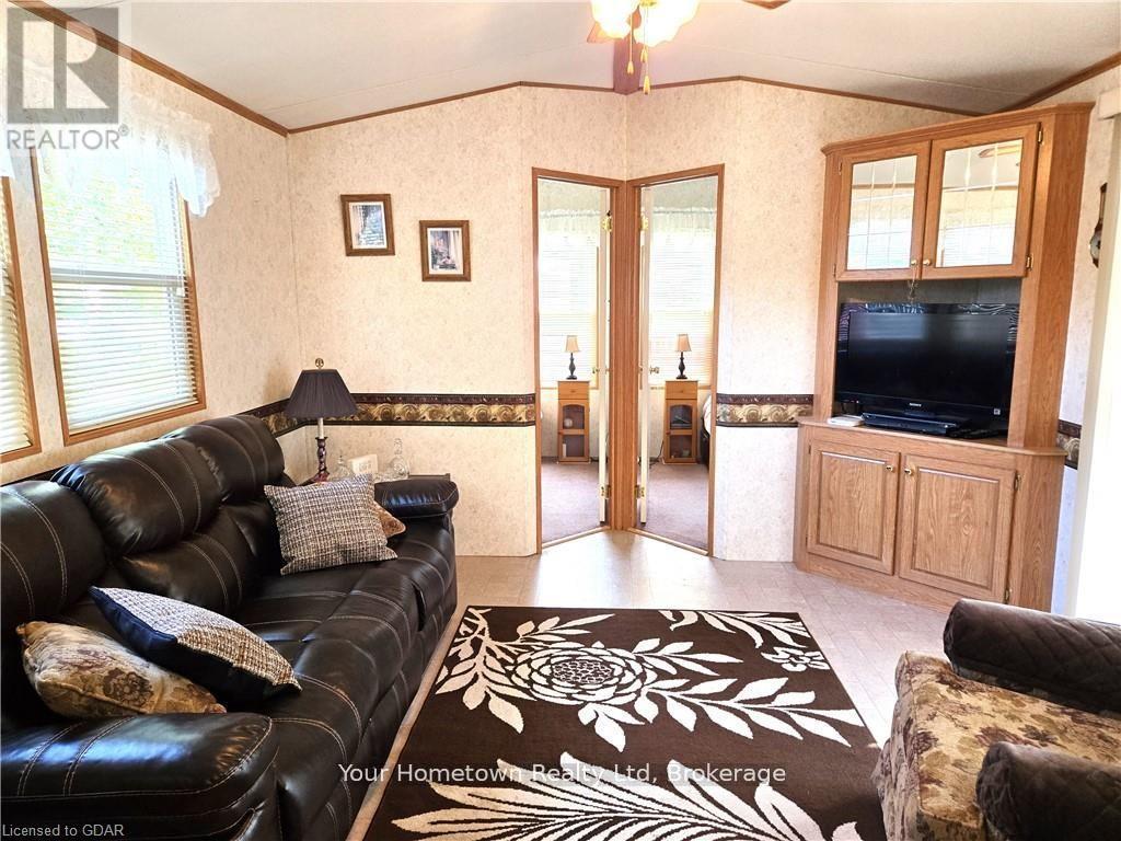 204 Beach Road, Centre Wellington, Ontario  N1M 2W5 - Photo 8 - X13072684