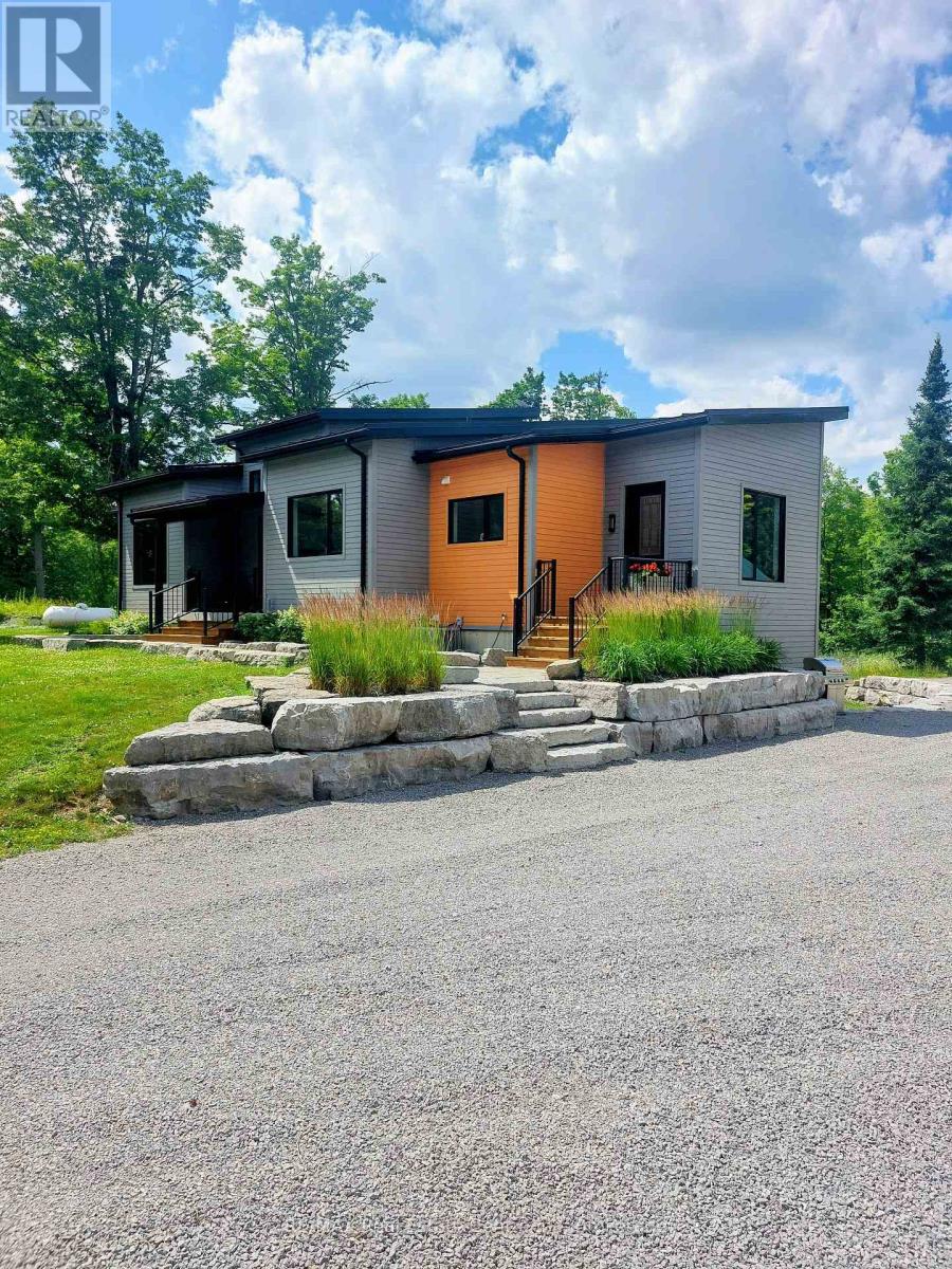 25 Fire Route 129, Trent Lakes, Ontario  K0M 1A0 - Photo 2 - X13073008