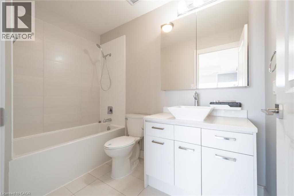 150 Main Street W Unit# Ph3, Hamilton, Ontario  L8P 1H8 - Photo 12 - 40826405