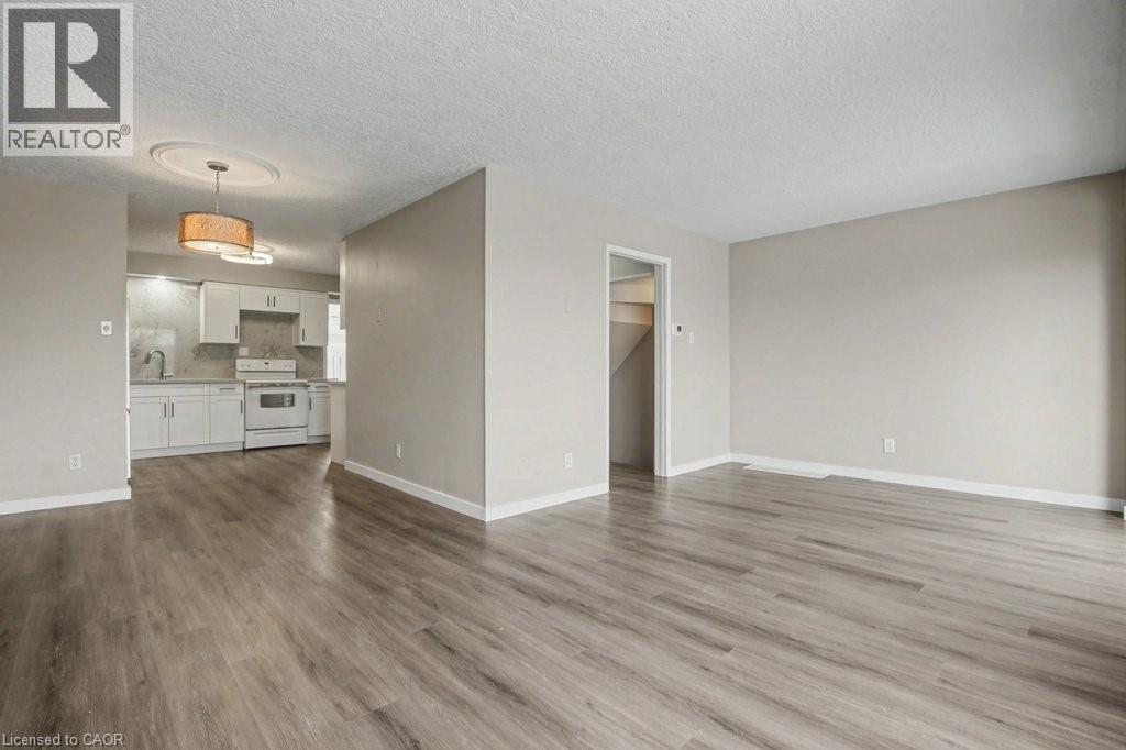 104 Ralgreen Crescent, Kitchener, Ontario  N2M 1T9 - Photo 10 - 40826410