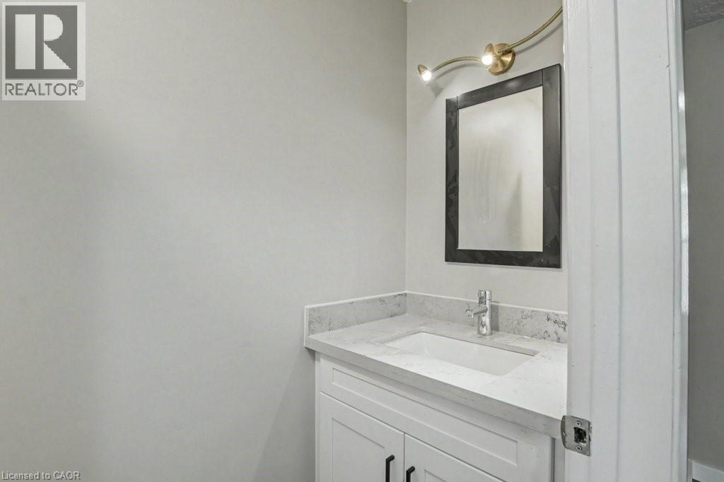 104 Ralgreen Crescent, Kitchener, Ontario  N2M 1T9 - Photo 27 - 40826410