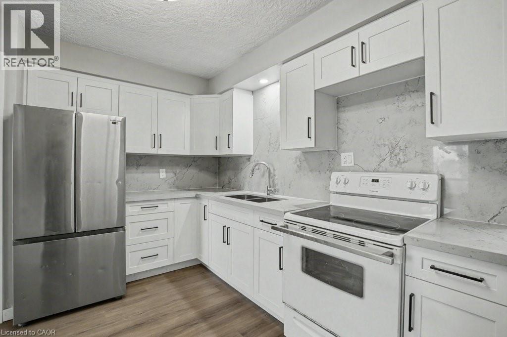 104 Ralgreen Crescent, Kitchener, Ontario  N2M 1T9 - Photo 7 - 40826410