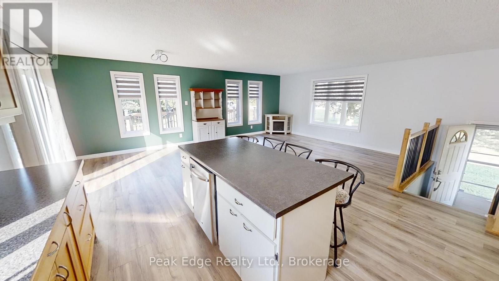 9840 Baseline Road, Minto, Ontario  N0G 1M0 - Photo 17 - X13073834