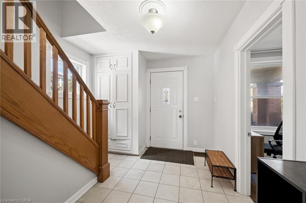 367 Victoria Street S, Kitchener, Ontario  N2M 3A4 - Photo 5 - 40822818