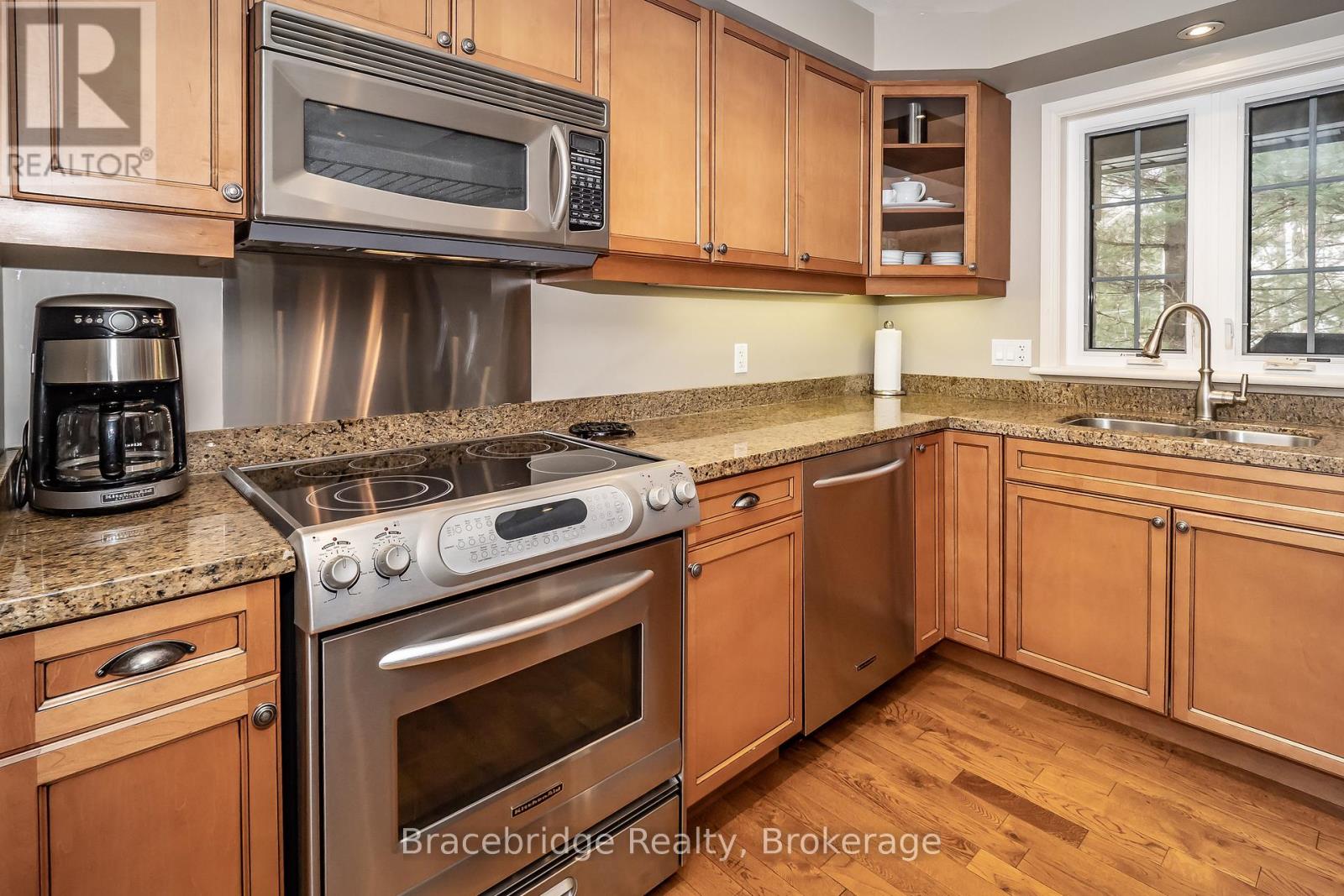 Carling 10 W3 - 3876 Muskoka Rd 118 Highway W, Muskoka Lakes, Ontario  P0B 1J0 - Photo 10 - X13074310