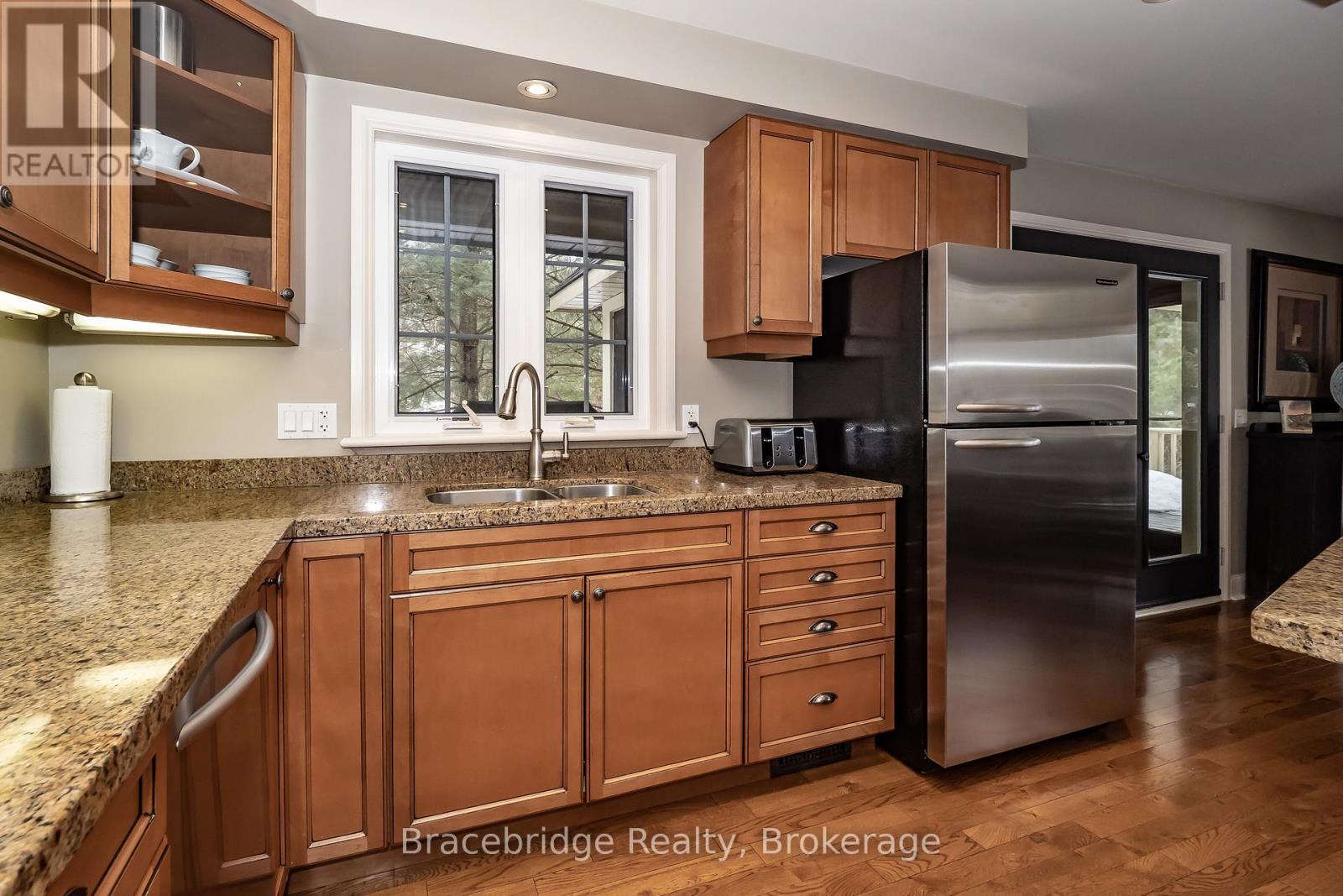 Carling 10 W3 - 3876 Muskoka Rd 118 Highway W, Muskoka Lakes, Ontario  P0B 1J0 - Photo 11 - X13074310