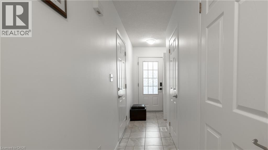 85 Bankside Drive Unit# E34, Kitchener, Ontario  N2N 3M4 - Photo 3 - 40826459