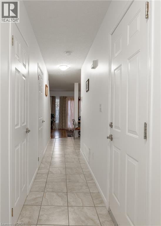 85 Bankside Drive Unit# E34, Kitchener, Ontario  N2N 3M4 - Photo 5 - 40826459