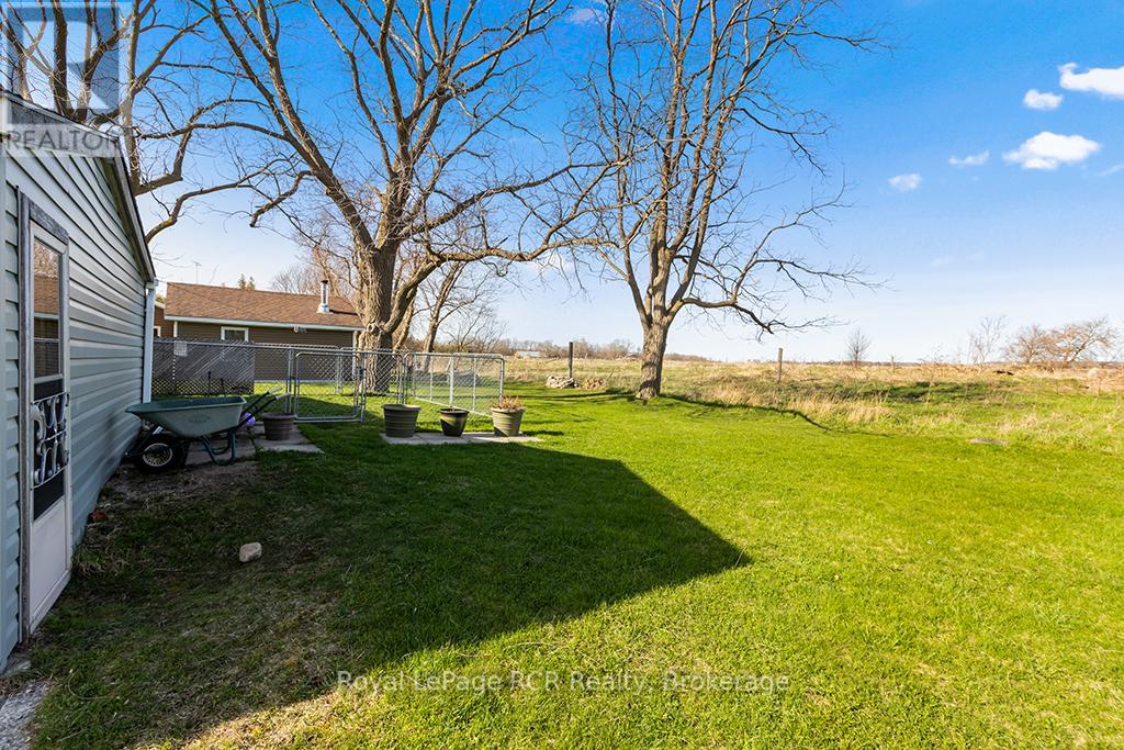 2882 6 Highway, Northern Bruce Peninsula, Ontario  N0H 1W0 - Photo 36 - X13074374