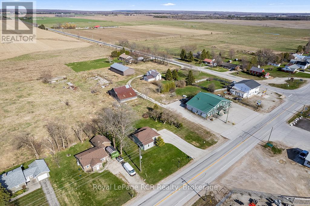 2882 6 Highway, Northern Bruce Peninsula, Ontario  N0H 1W0 - Photo 40 - X13074374