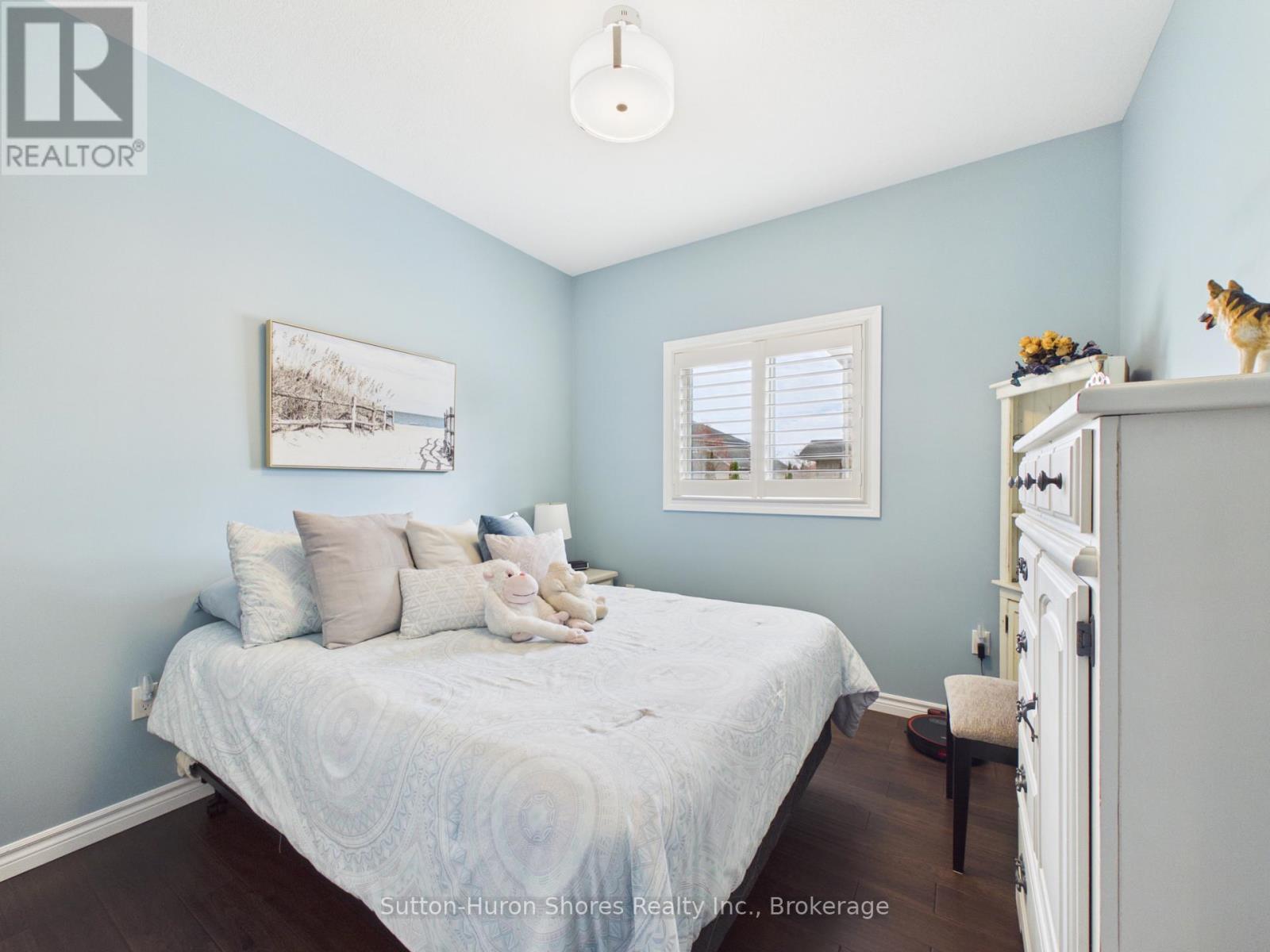 345 Ray Street, Saugeen Shores, Ontario  N0H 2C1 - Photo 10 - X13076820