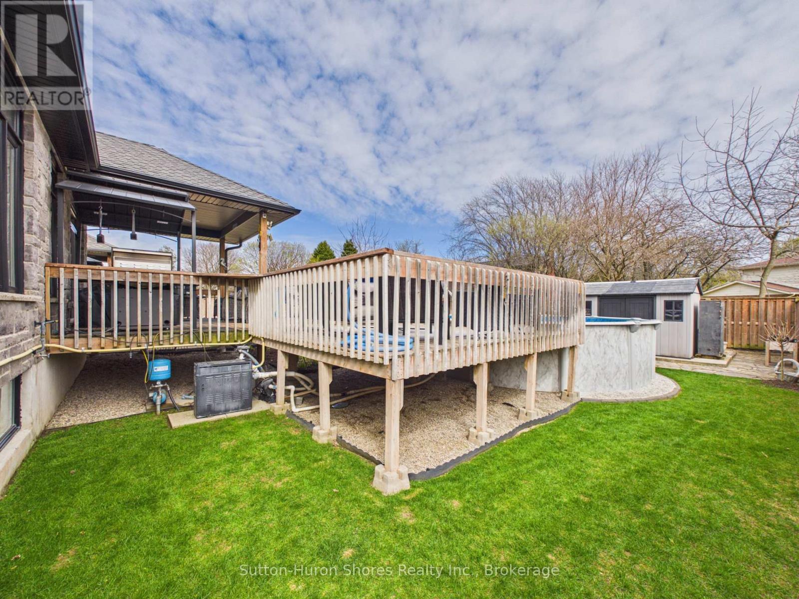 345 Ray Street, Saugeen Shores, Ontario  N0H 2C1 - Photo 24 - X13076820