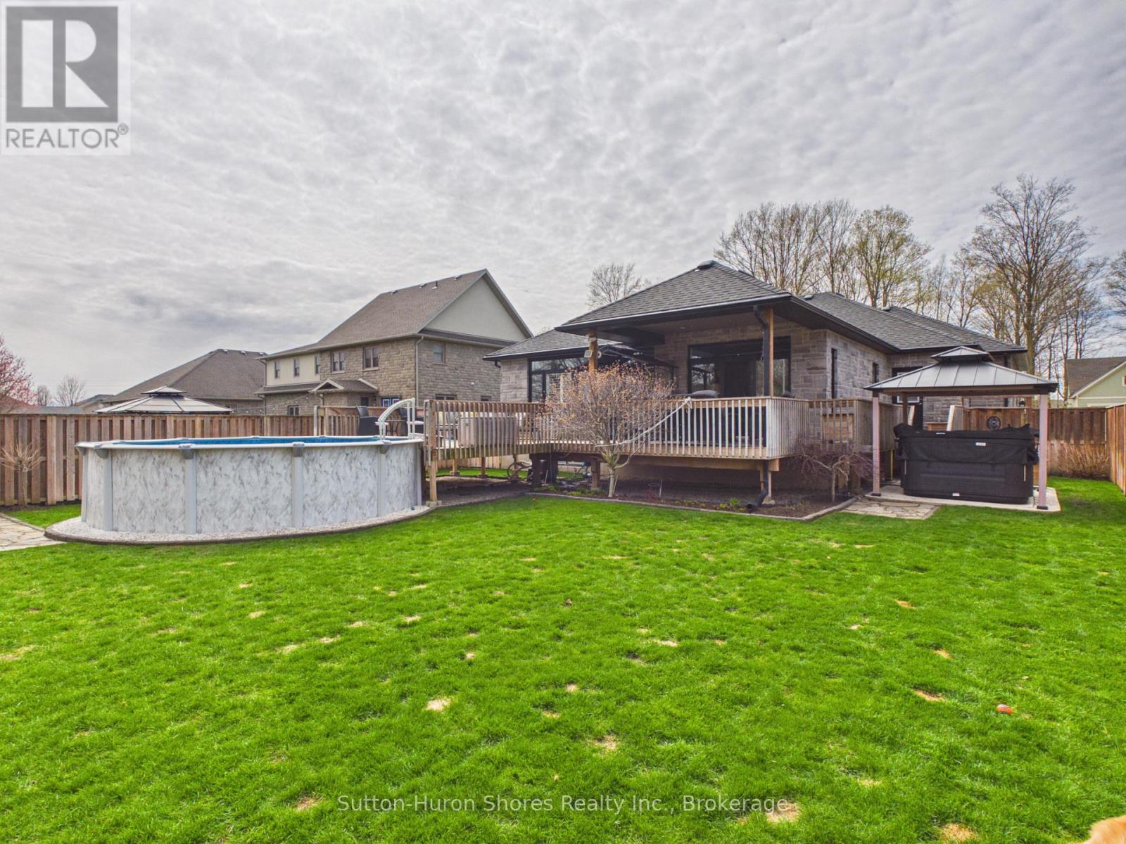 345 Ray Street, Saugeen Shores, Ontario  N0H 2C1 - Photo 25 - X13076820