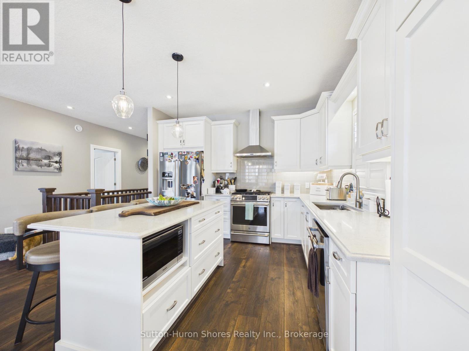 345 Ray Street, Saugeen Shores, Ontario  N0H 2C1 - Photo 6 - X13076820