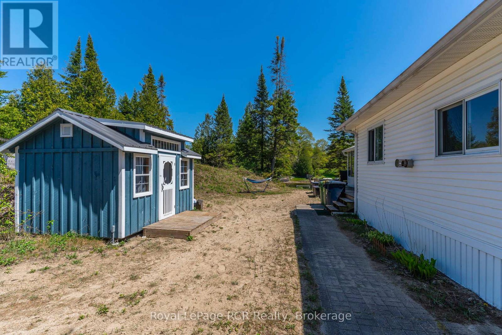 31 Sog-Je-Wa-Sa Drive, Native Leased Lands, Ontario  N0H 2G0 - Photo 23 - X13076890