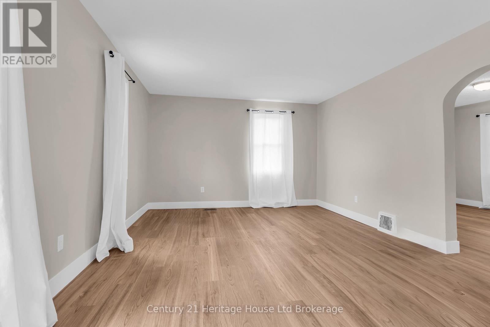 1098 Frances Street, London East, Ontario  N5W 2L7 - Photo 10 - X13076814