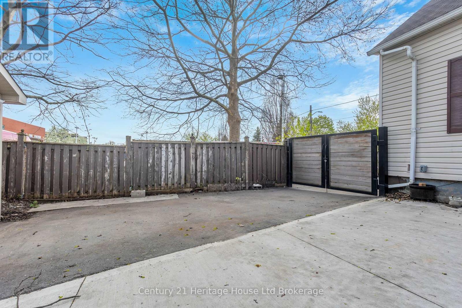 1098 Frances Street, London East, Ontario  N5W 2L7 - Photo 21 - X13076814