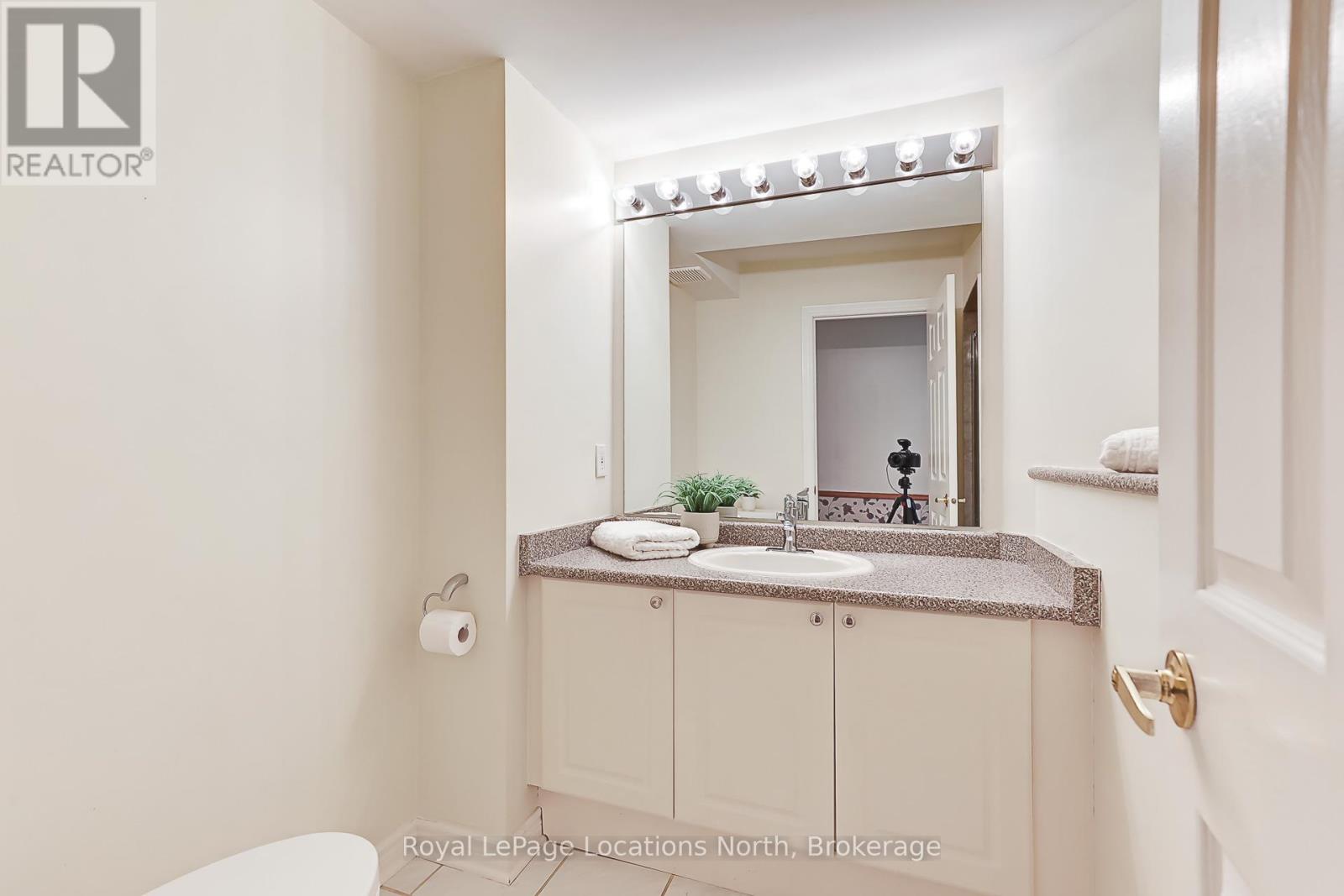 35 Barker Boulevard, Collingwood, Ontario  L9Y 4W4 - Photo 18 - S13077230