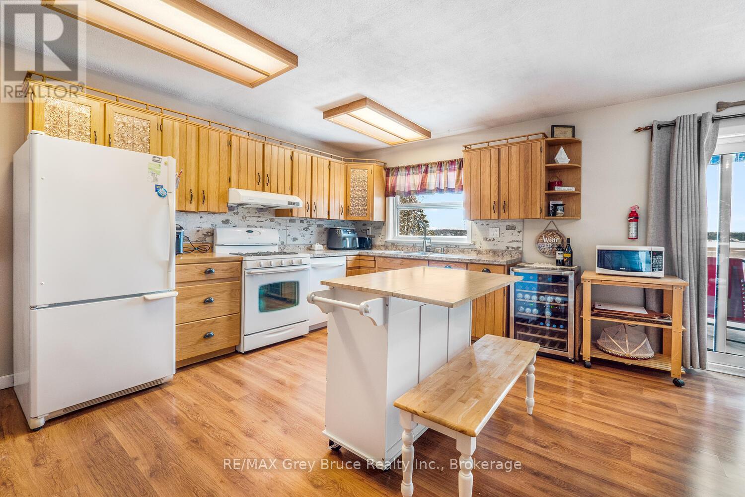 109 Widgeon Cove Road, Northern Bruce Peninsula, Ontario  N0H 2T0 - Photo 8 - X13077128