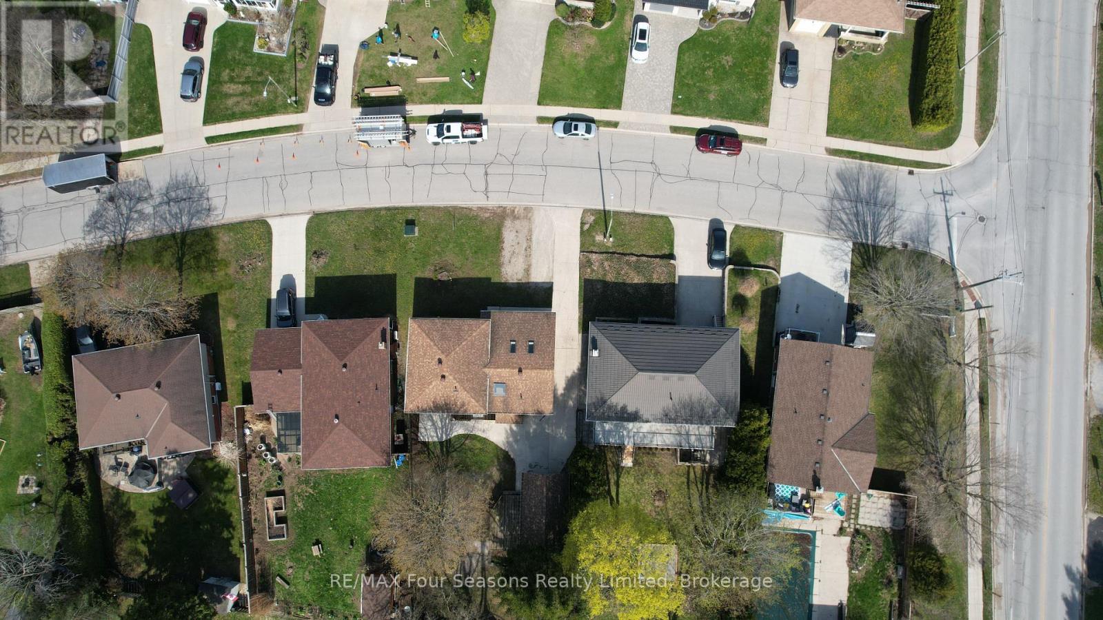 599 Thede Drive, Saugeen Shores, Ontario  N0H 2C4 - Photo 7 - X13077300