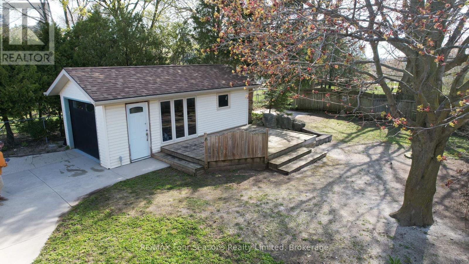 599 Thede Drive, Saugeen Shores, Ontario  N0H 2C4 - Photo 9 - X13077300