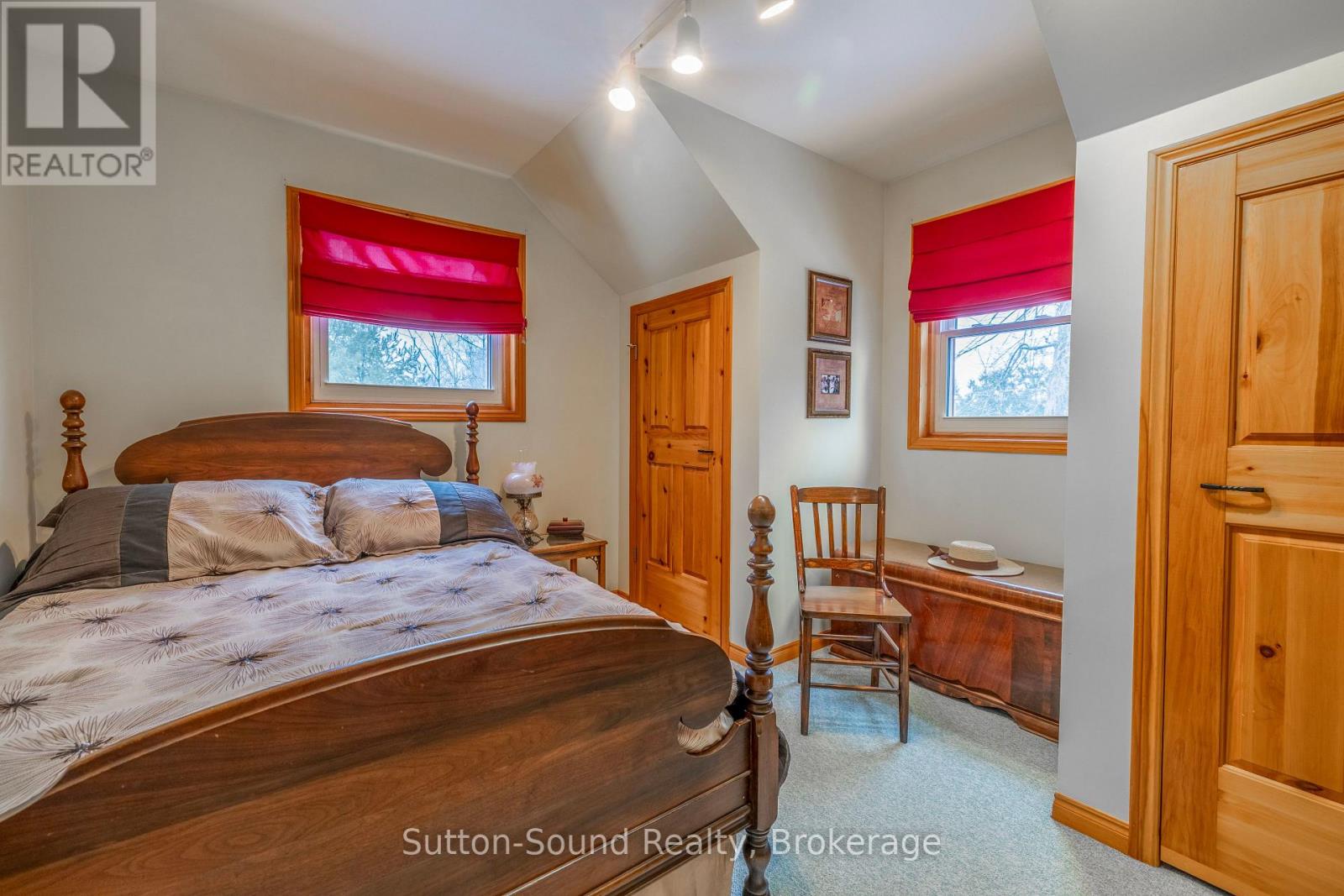 625 Mallory Beach Road, South Bruce Peninsula, Ontario  N0H 2T0 - Photo 17 - X13077390