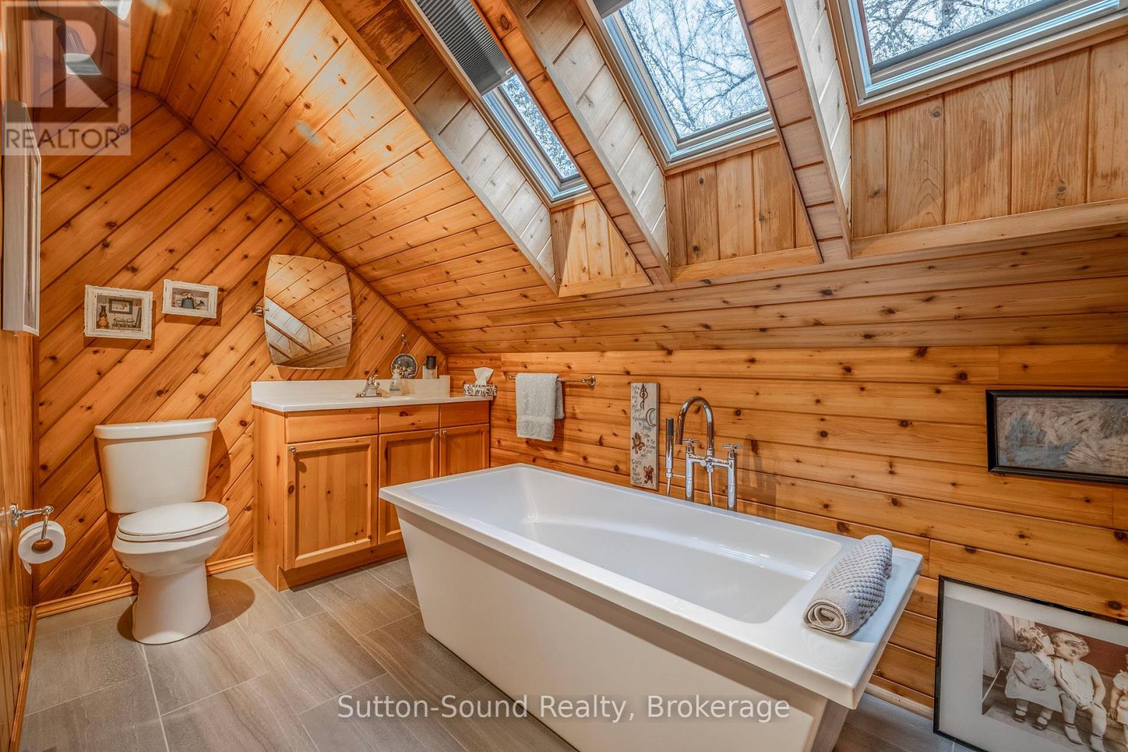 625 Mallory Beach Road, South Bruce Peninsula, Ontario  N0H 2T0 - Photo 19 - X13077390