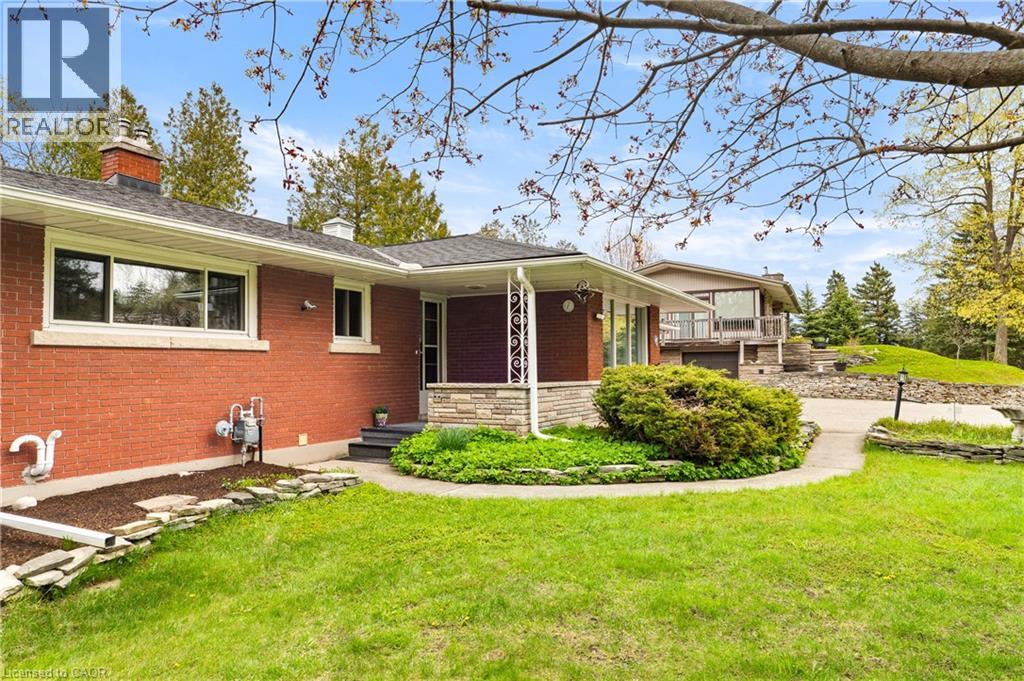 24 Grand Hill Drive, Kitchener, Ontario  N2P 2E4 - Photo 3 - 40824456