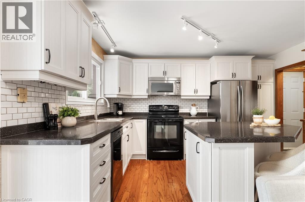 24 Grand Hill Drive, Kitchener, Ontario  N2P 2E4 - Photo 8 - 40824456
