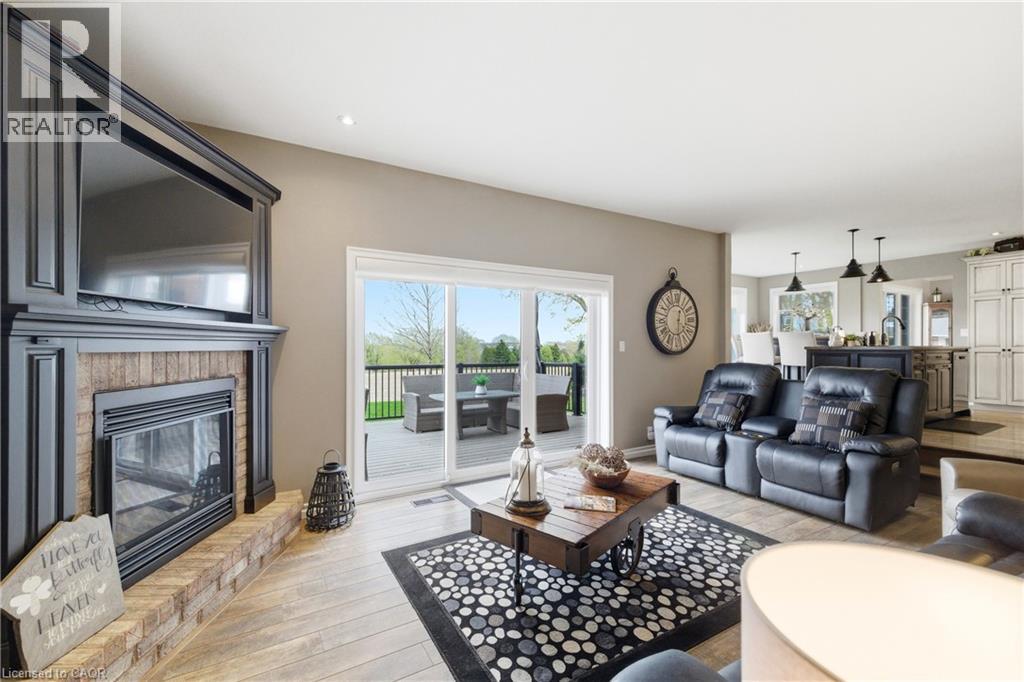 890 Perkin Crescent, Listowel, Ontario  N4W 3R8 - Photo 17 - 40825630