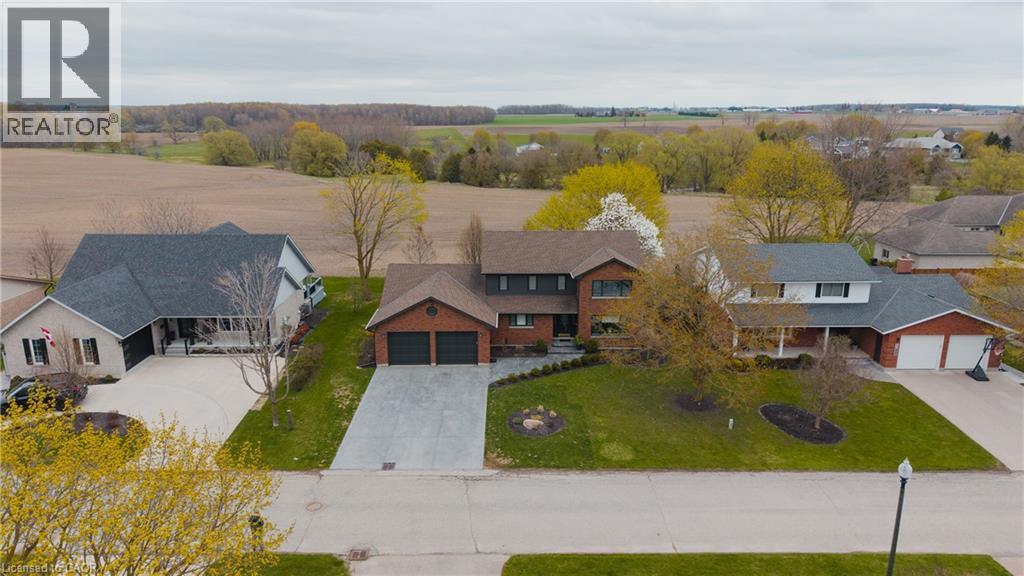 890 Perkin Crescent, Listowel, Ontario  N4W 3R8 - Photo 5 - 40825630