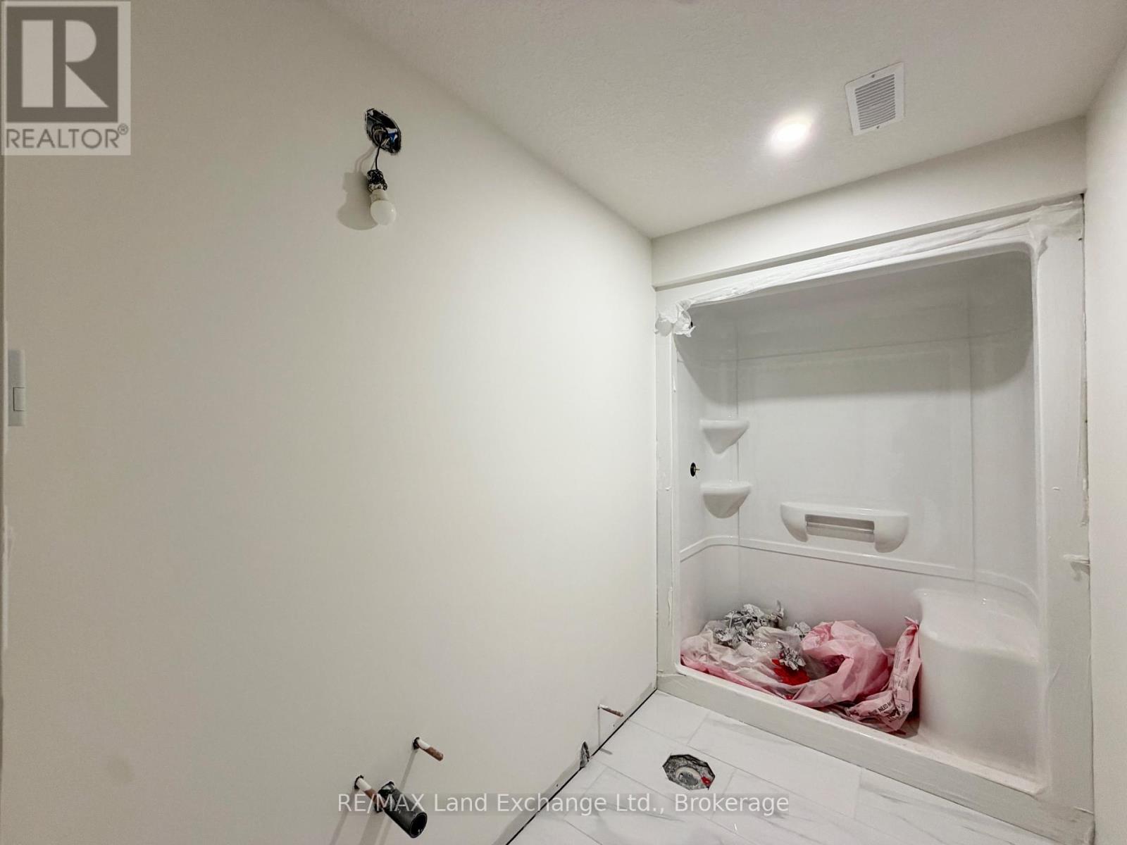 383 Rosner Drive, Saugeen Shores, Ontario  N0H 2C8 - Photo 12 - X13078870