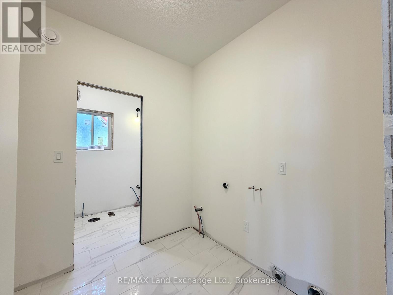 383 Rosner Drive, Saugeen Shores, Ontario  N0H 2C8 - Photo 3 - X13078870