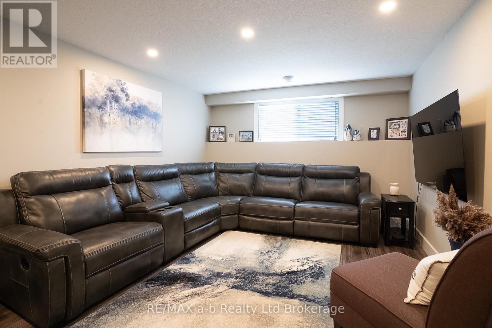 136 Maple Lane, Tillsonburg, Ontario  N4G 2Y9 - Photo 24 - X13079206
