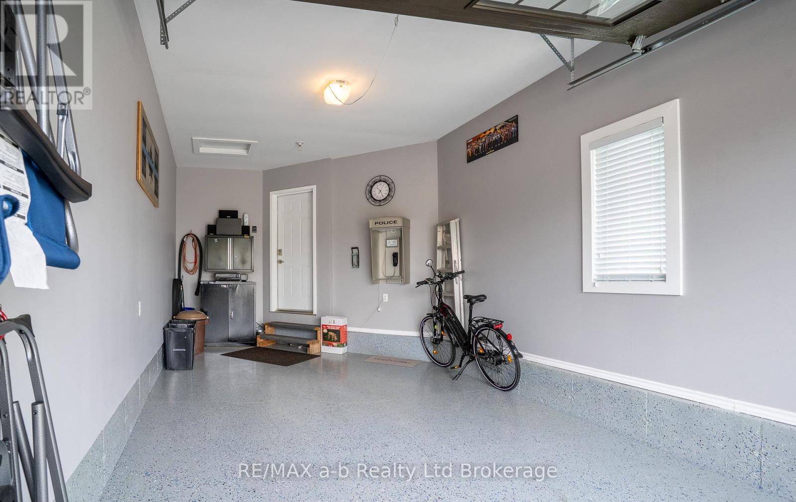 136 Maple Lane, Tillsonburg, Ontario  N4G 2Y9 - Photo 8 - X13079206