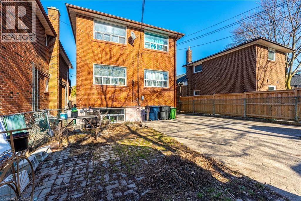 312 Atlas Avenue, York, Ontario  M6C 3P9 - Photo 23 - 40826819