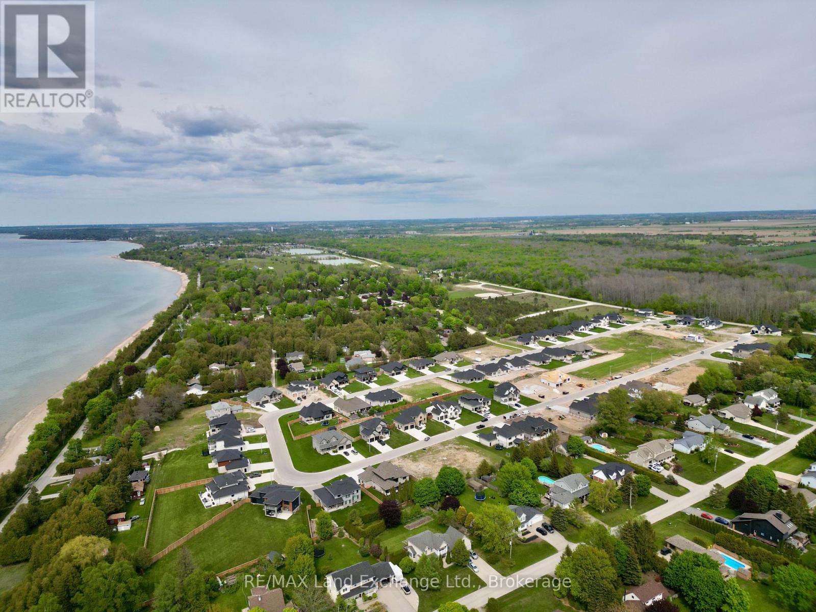926 Bogdanovic Way, Huron-Kinloss, Ontario  N2Z 0H3 - Photo 32 - X13079342