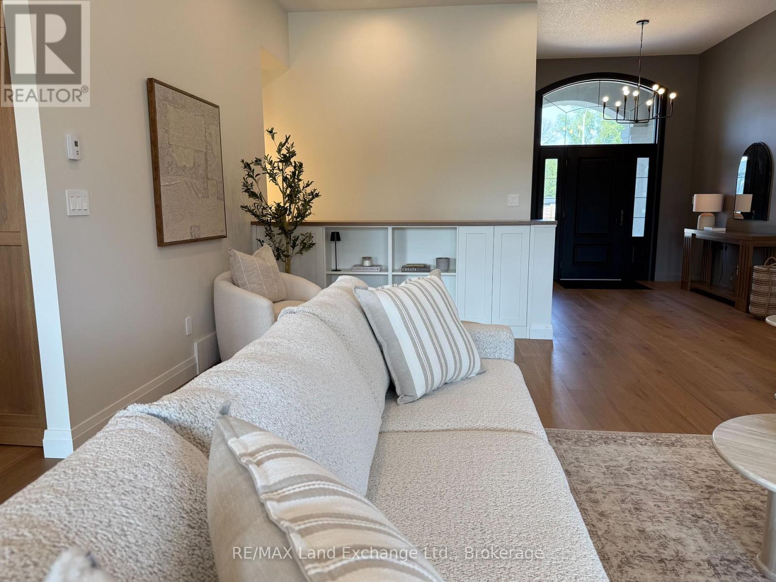 926 Bogdanovic Way, Huron-Kinloss, Ontario  N2Z 0H3 - Photo 8 - X13079342