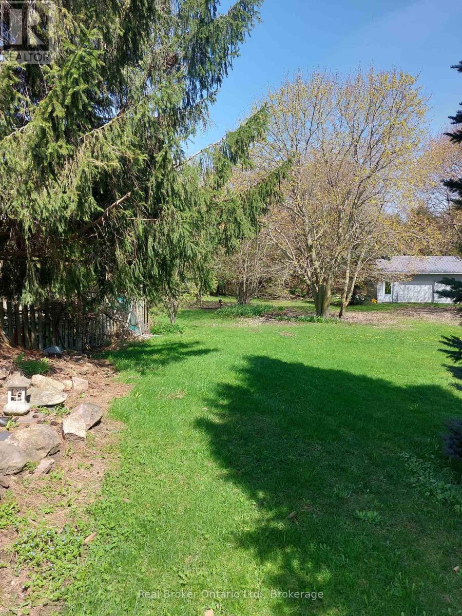 525 Main Street W, Minto, Ontario  N0G 2P0 - Photo 7 - X13079372