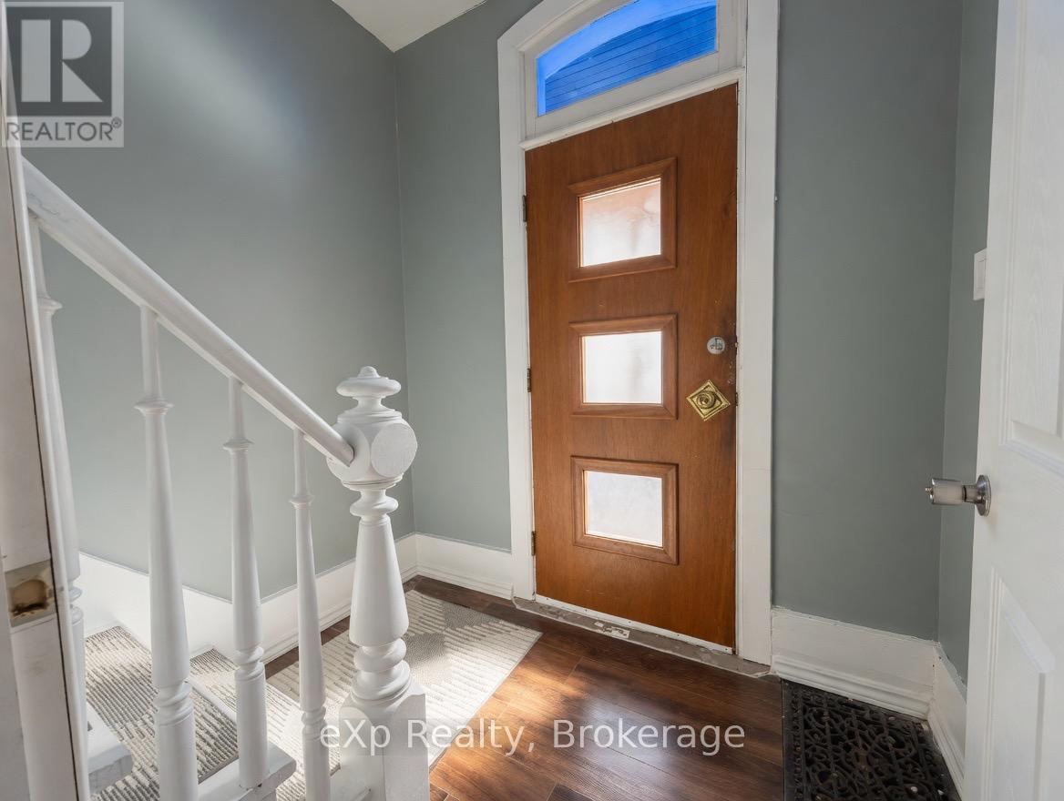 572 9th Avenue, Hanover, Ontario  N4N 2M8 - Photo 2 - X13079752