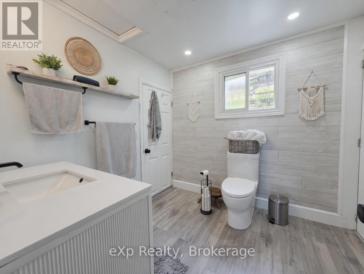 572 9th Avenue, Hanover, Ontario  N4N 2M8 - Photo 6 - X13079752