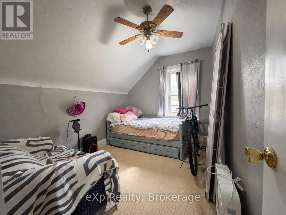 572 9th Avenue, Hanover, Ontario  N4N 2M8 - Photo 8 - X13079752